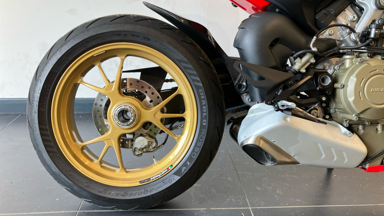 Ducati Streetfighter V4 S Red (22MY)